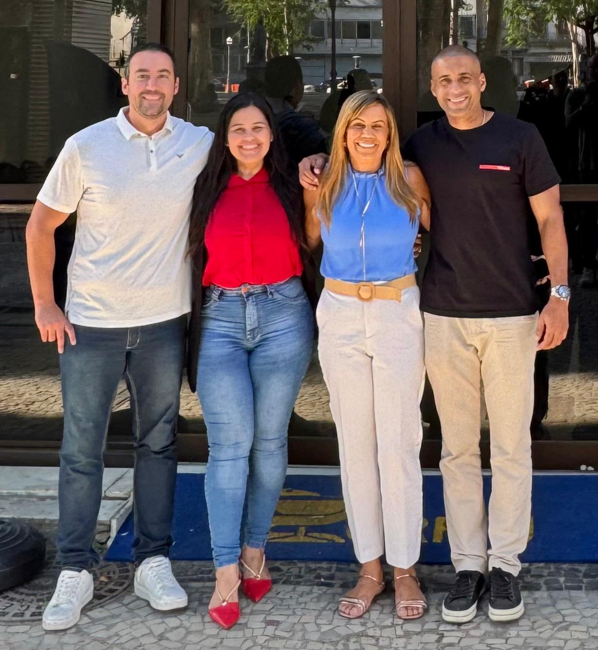 F27886D5-0959-47EB-9A2A-3994300A530E